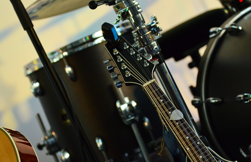 instruments d'un groupe de musique